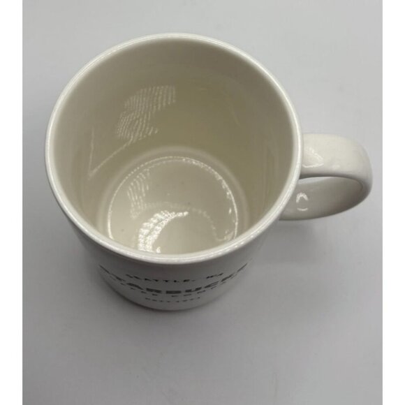 Starbucks 2018 Seattle, WA Washington EST 1971 Large 14oz Ceramic Coffee Tea Mug - Picture 4 of 4